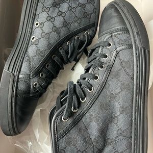 Gucci sneakers 100%authentic